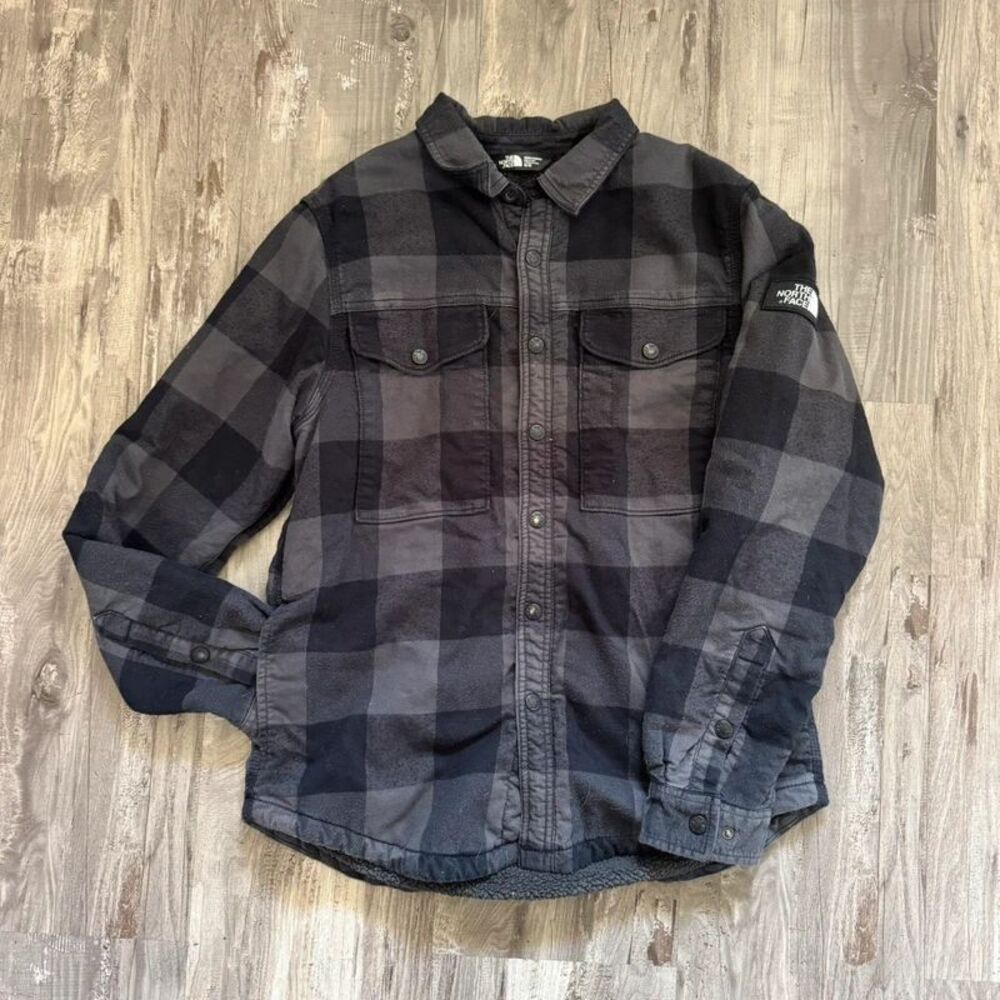 North Face Plaid Jacket Men's Medium